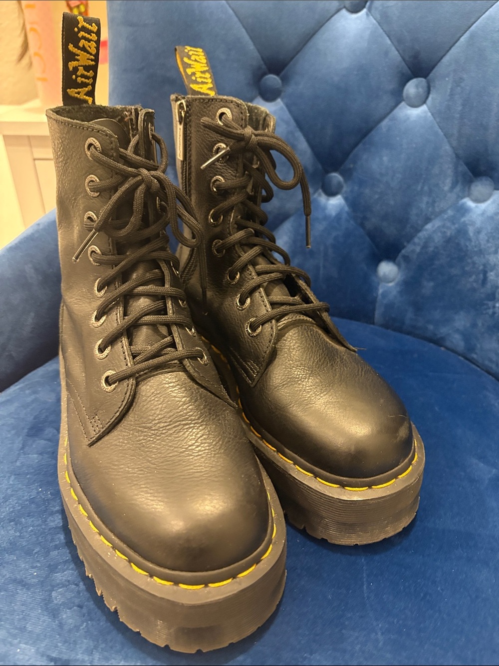 Dr. Martens Black Leather Platform Jadon III Boots Shoes 8